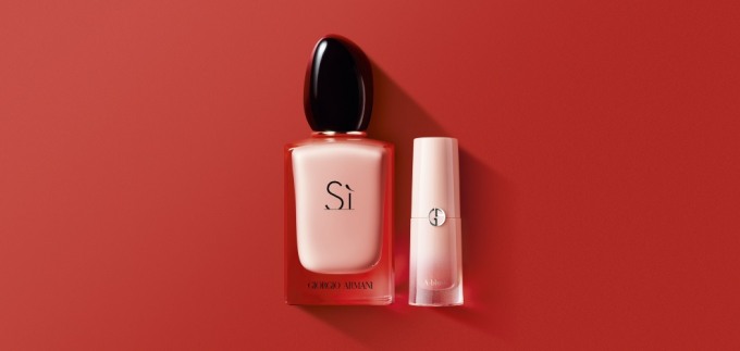 Sì Fiori Eau de Parfum: Armanijev mirisni poklon za Dan žena