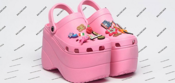 Balenciaga x Crocs? Toliko ružne da ih je teško vidjeti i na fotkama!