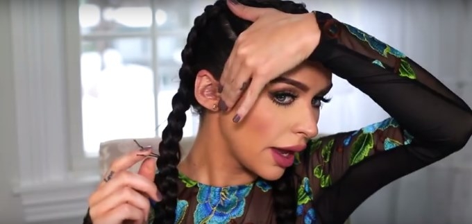 TUTORIAL: Kako isplesti megapopularne 'dutch braids'