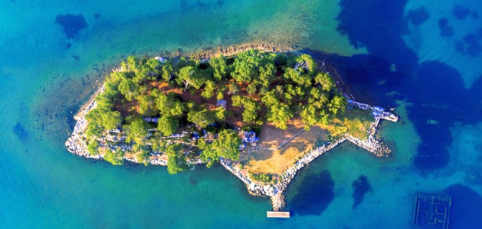 Otok Barbarinac kod Splita postaje 'Island of Love'