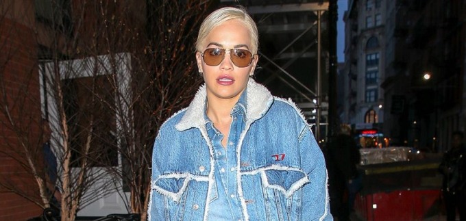 Obožava Diesel: Rita Ora 'uhvaćena' u denimu od glave do pete