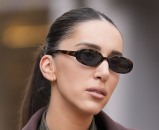 Sako koji privlači poglede i trendovske čizme savršen su spoj